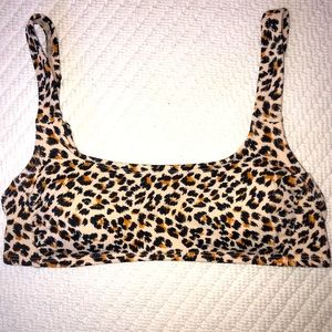 Target bathing suit top~ Size Small